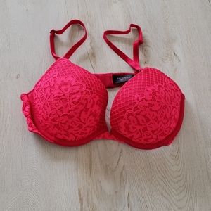 Victoria's Secret Very Sexy Push-Up
